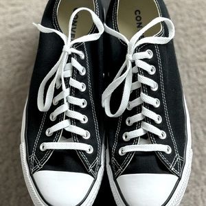 Men’s CONVERSE Chuck Taylor All Star Black Low Top Shoes